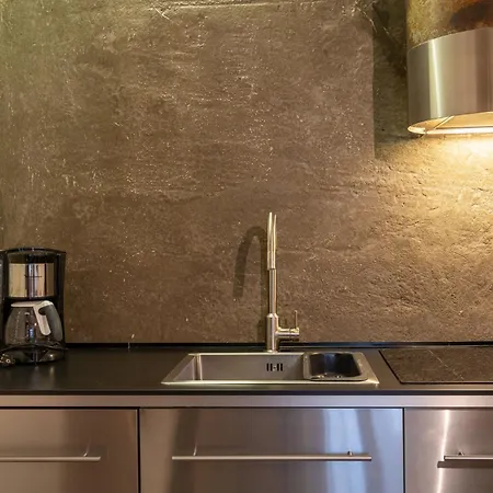 Geranio & Rosetta - Top132 By Interhome * Torre Paponi