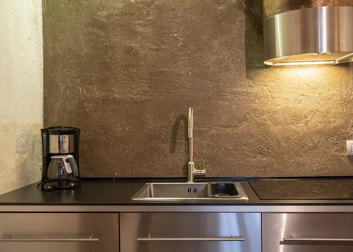 Geranio & Rosetta - Top132 By Interhome * Torre Paponi